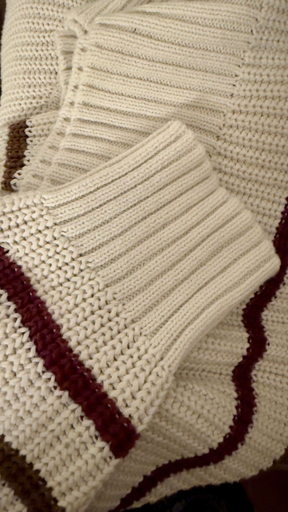 2010s Gap Cotton Sweater