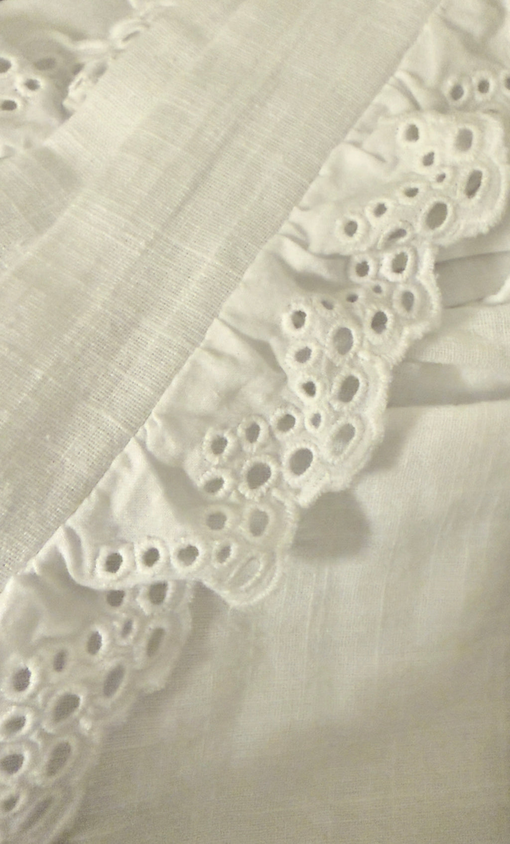 2020s Edikted Cotton Top