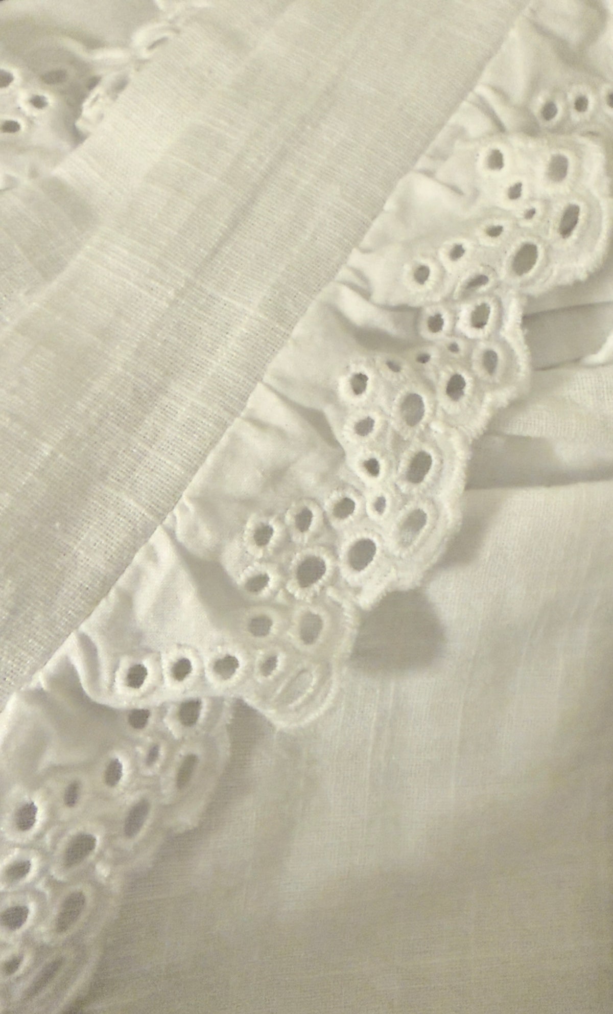 2020s Edikted Cotton Top