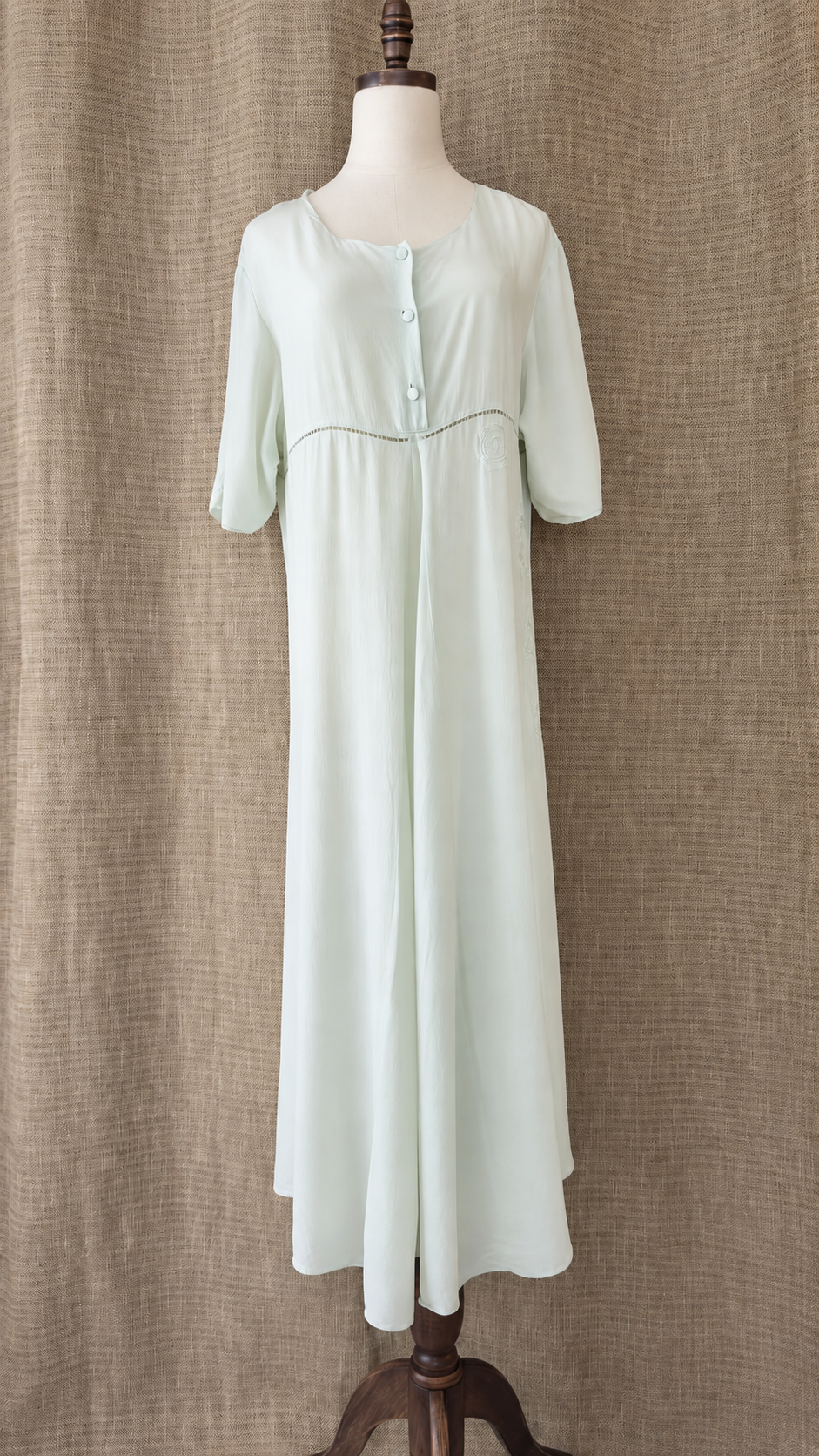 INV-052 Xiangfeng pale gray-green silk dress hanging front