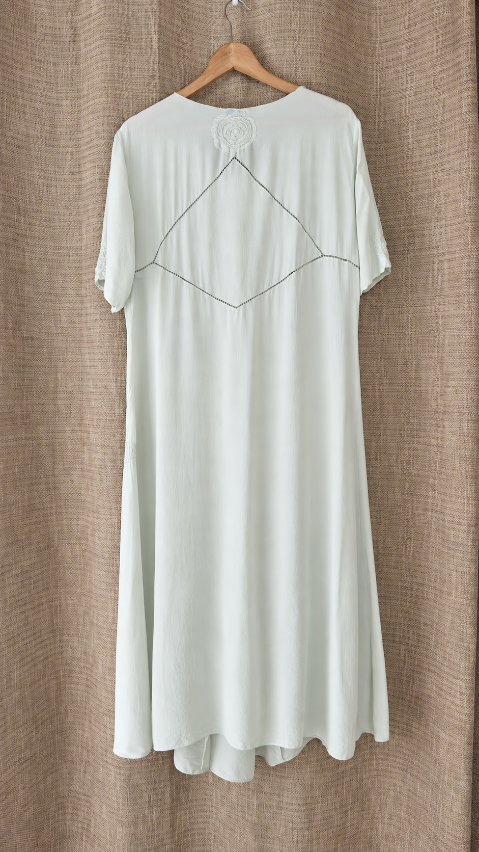 INV-052 Xiangfeng pale gray-green silk dress hanging back