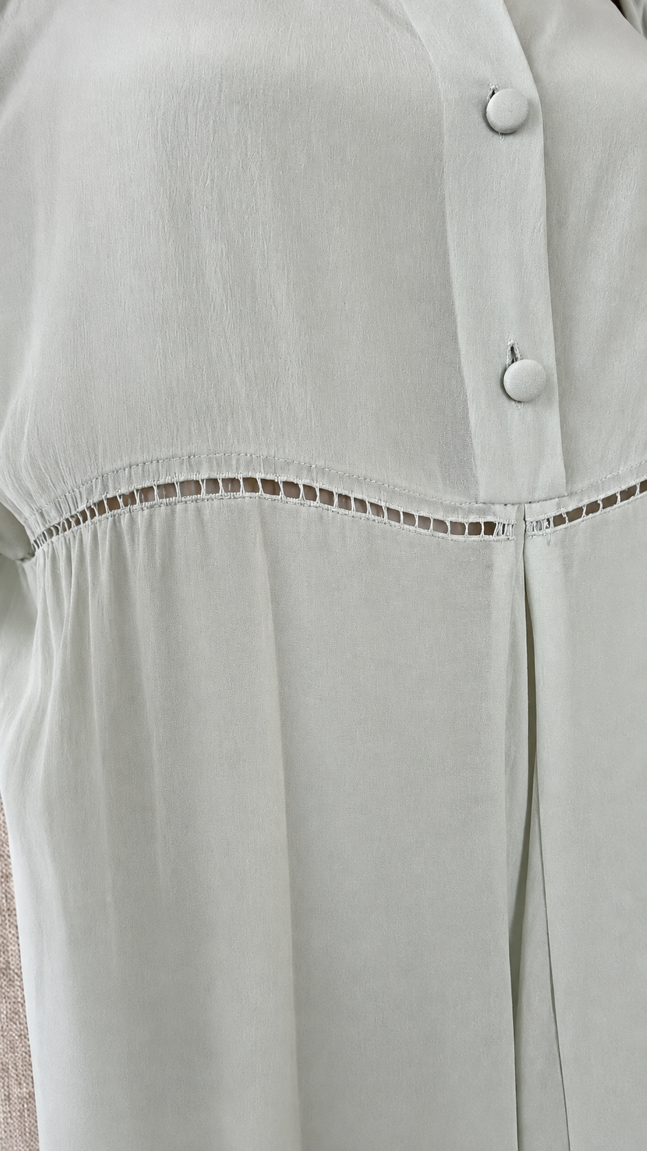 INV-052 Xiangfeng silk dress covered buttons and openwork trim detail