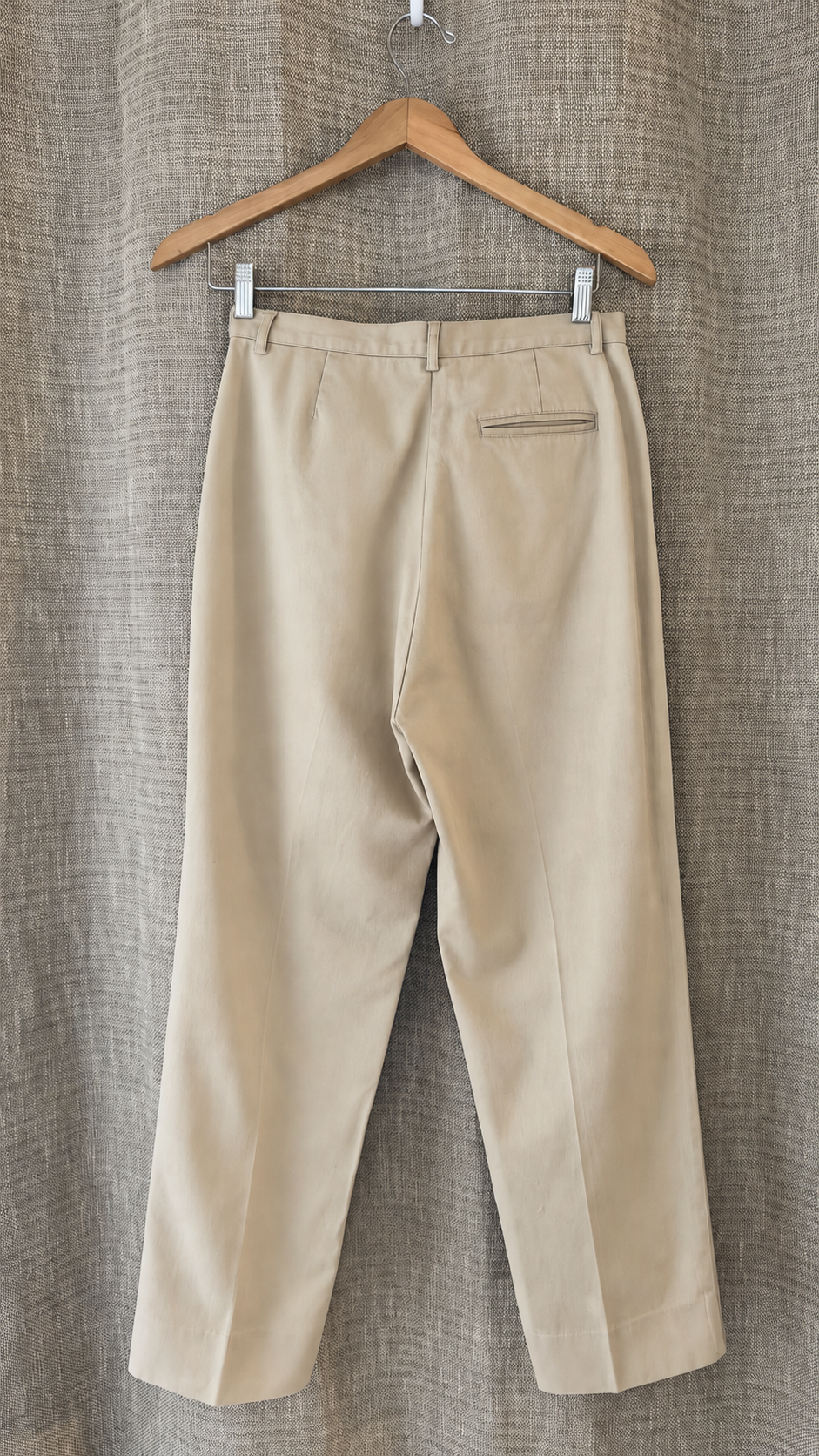 INV-097 Brooks Brothers hanging back