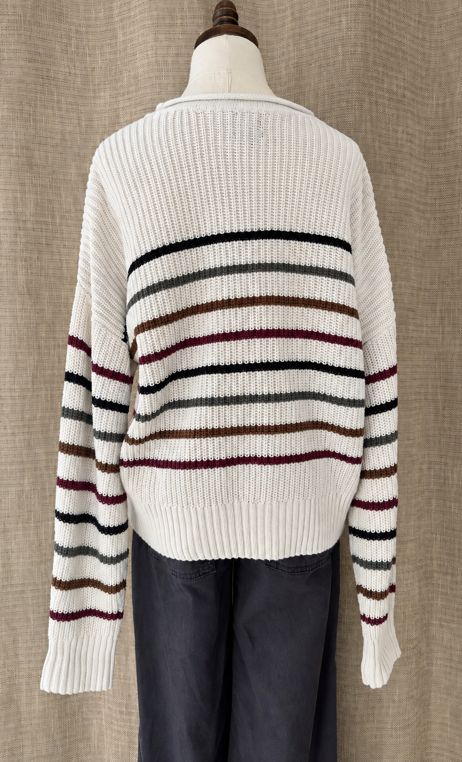 2010s Gap Cotton Sweater
