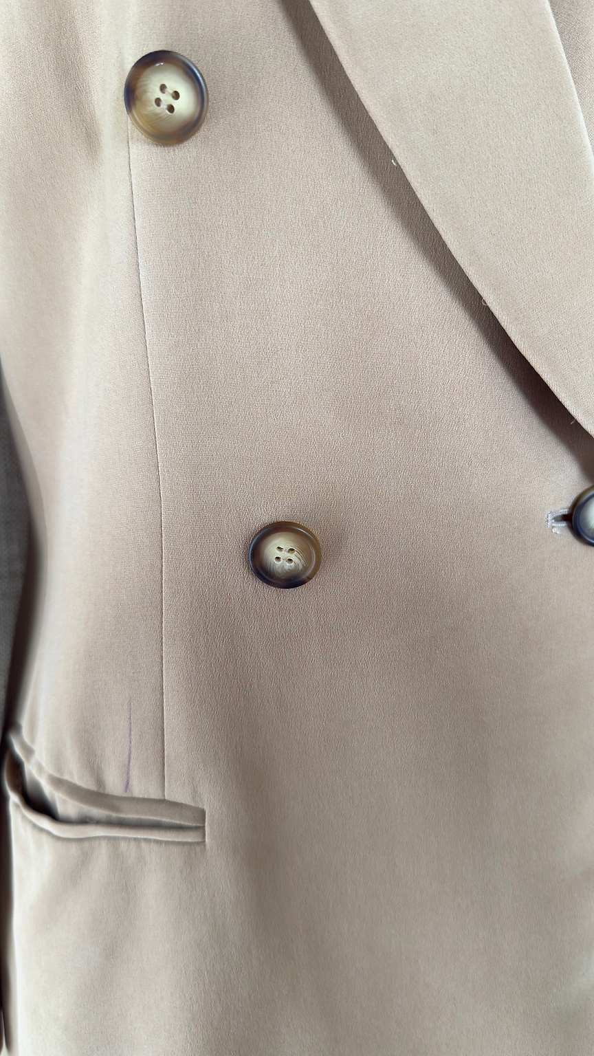 Jones New York camel silk blazer lapel and button detail