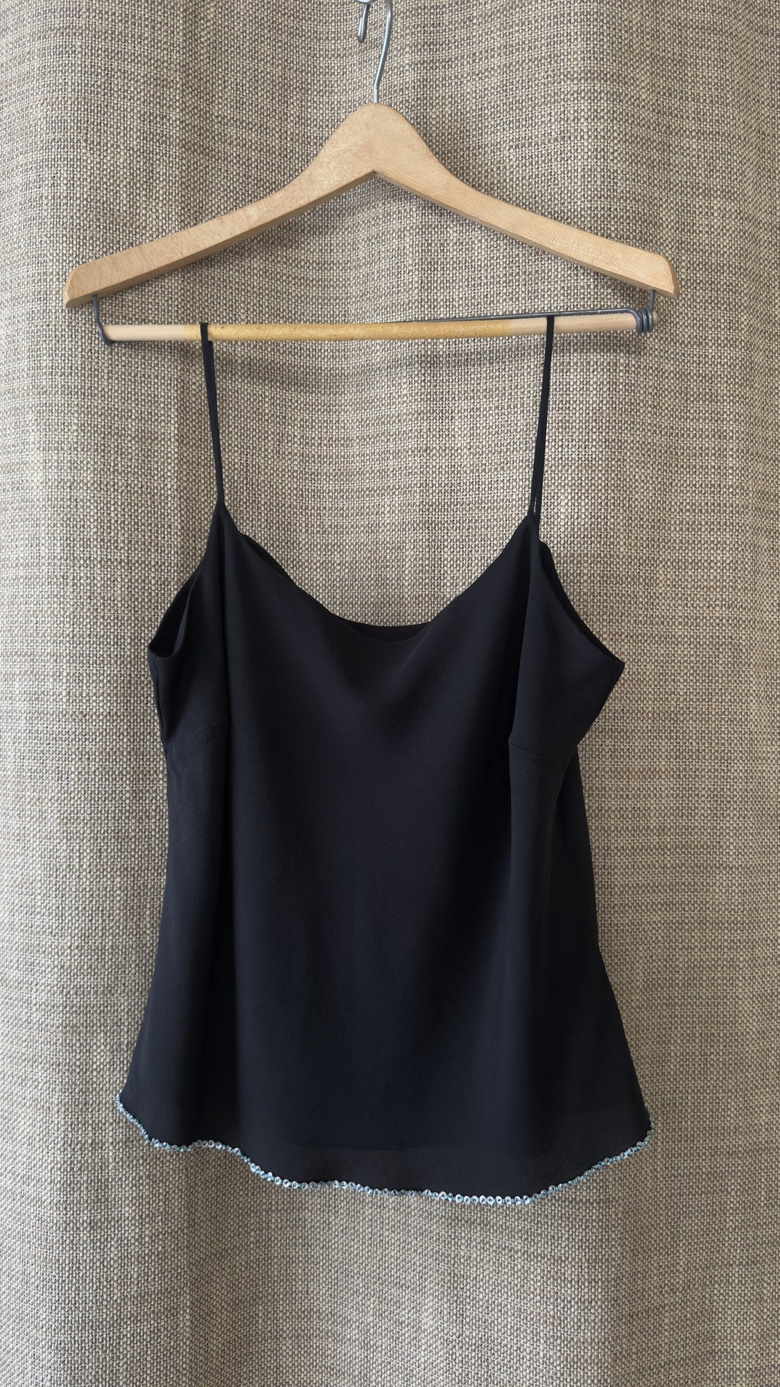 INV-104 Ann Taylor silk top hanging front